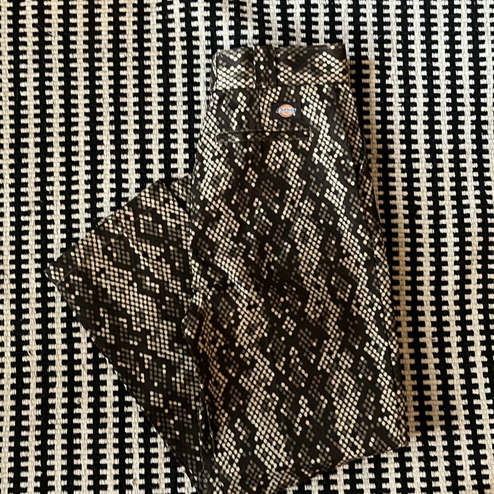 Dickies size 4R snake print